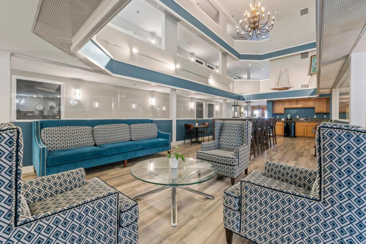 The Grand Hotel 3*